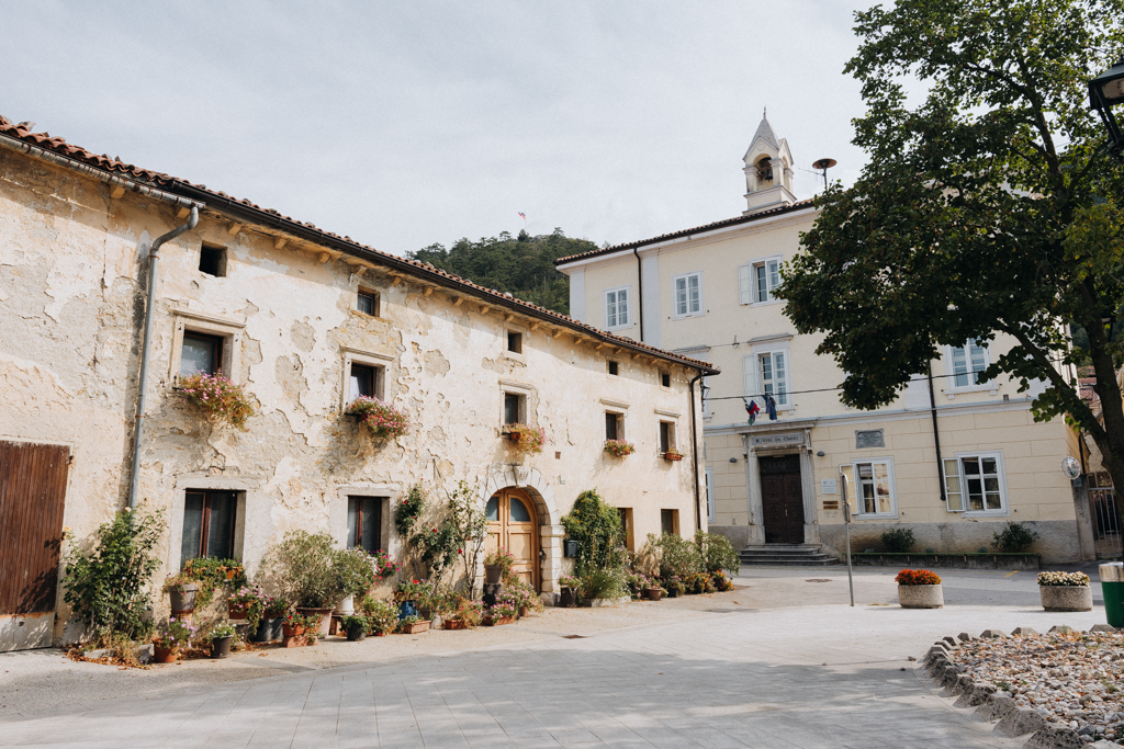 Sehenswürdigkeit in Vipava der PAVEL RUST SQUARE